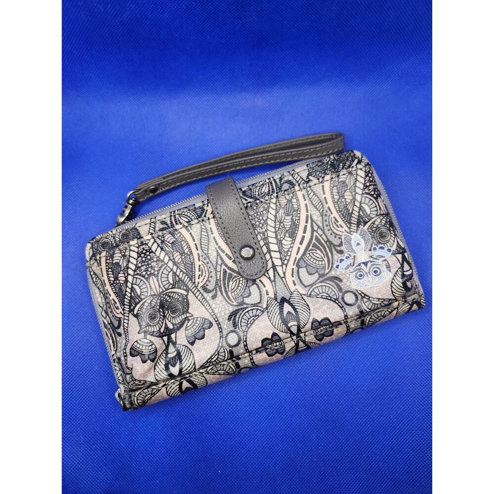 Sakroots Large Smartphone Wristlet/Wallet Dove Soulful Desert (MAKE AN OFFER)